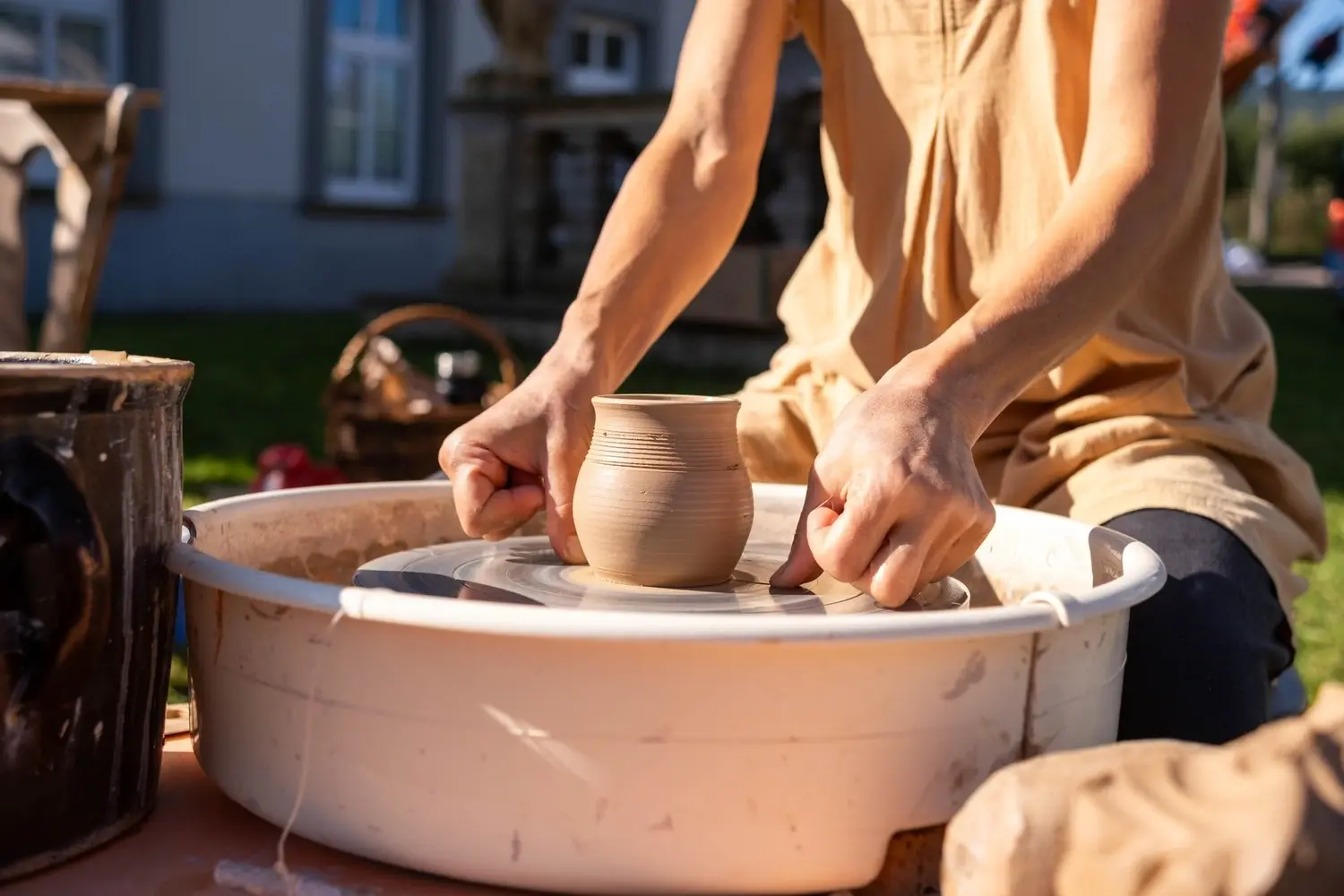 Accommodation and Ceramic Workshop Habartovi